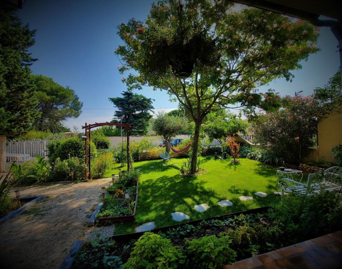 La Maison Du Chemin Des Prairies Morieres-les-Avignon Zewnętrze zdjęcie